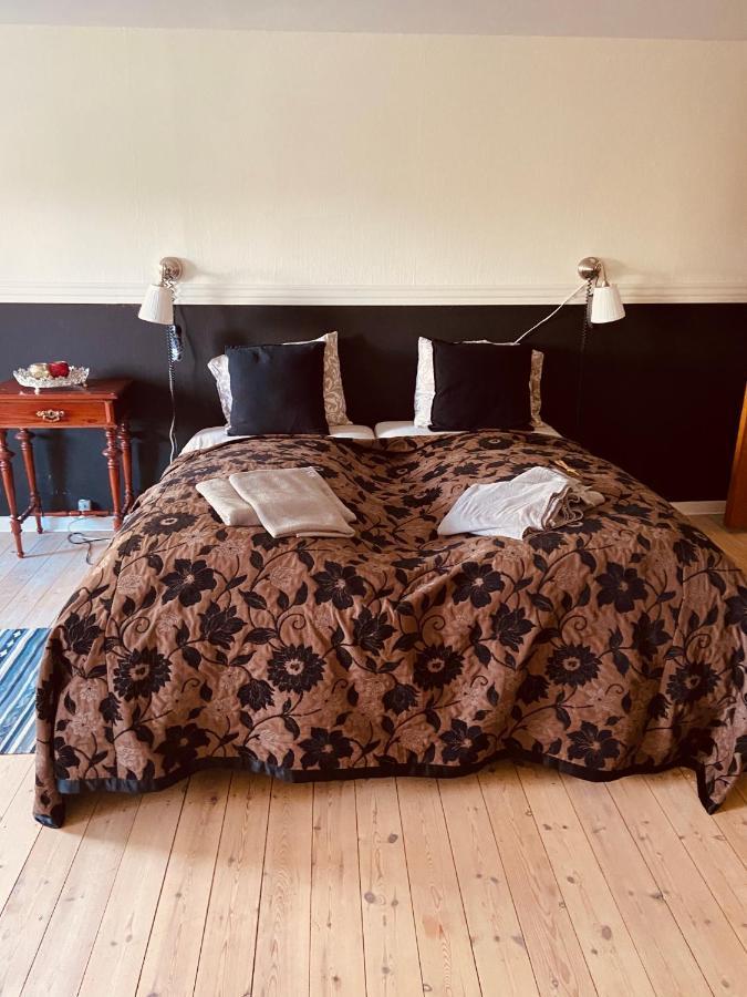 Den Gamle Apotekergaard Bed and Breakfast Hong Εξωτερικό φωτογραφία