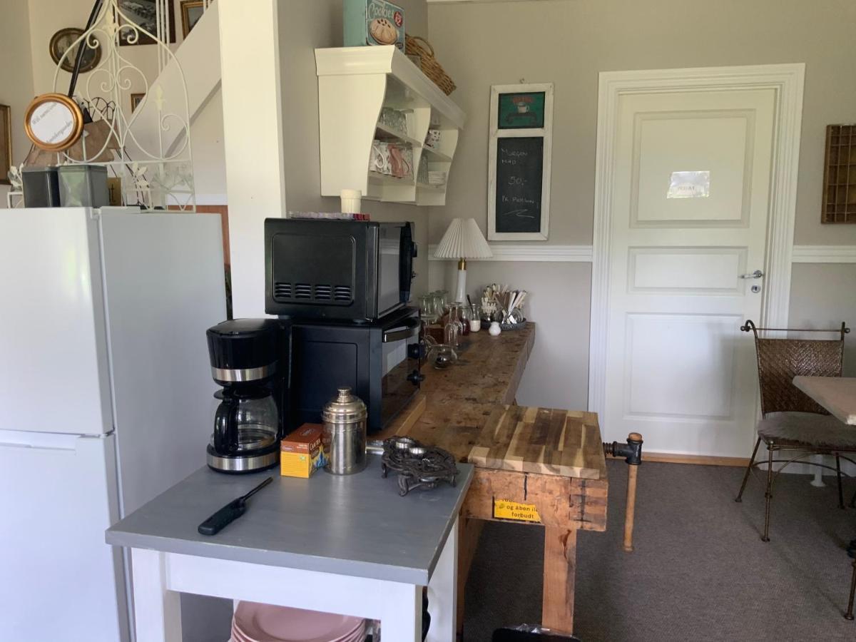 Den Gamle Apotekergaard Bed and Breakfast Hong Εξωτερικό φωτογραφία