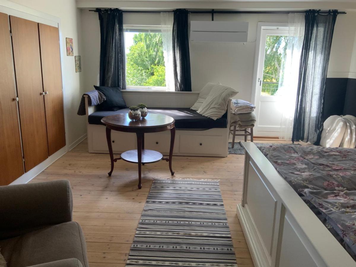 Den Gamle Apotekergaard Bed and Breakfast Hong Εξωτερικό φωτογραφία