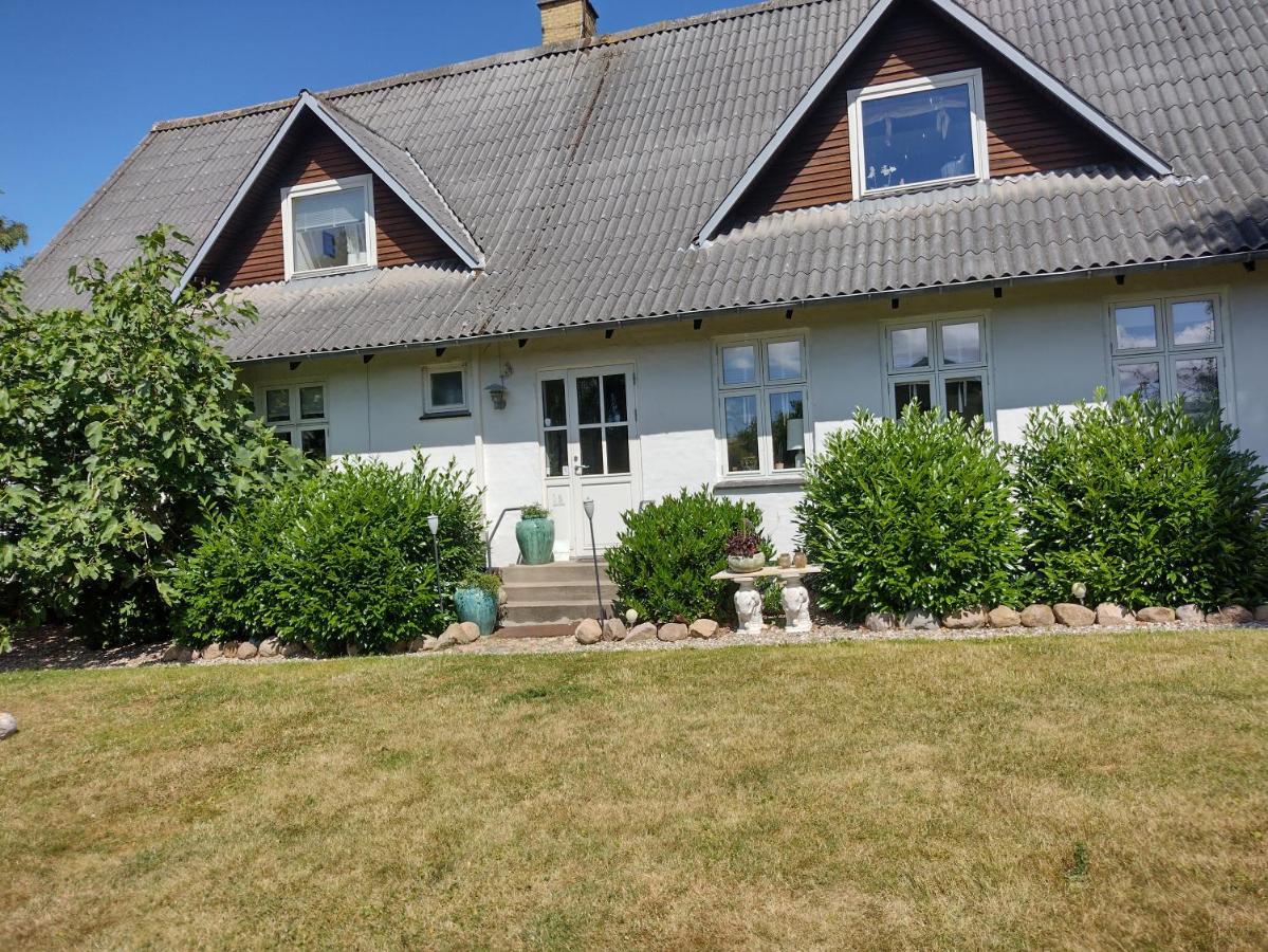 Den Gamle Apotekergaard Bed and Breakfast Hong Εξωτερικό φωτογραφία