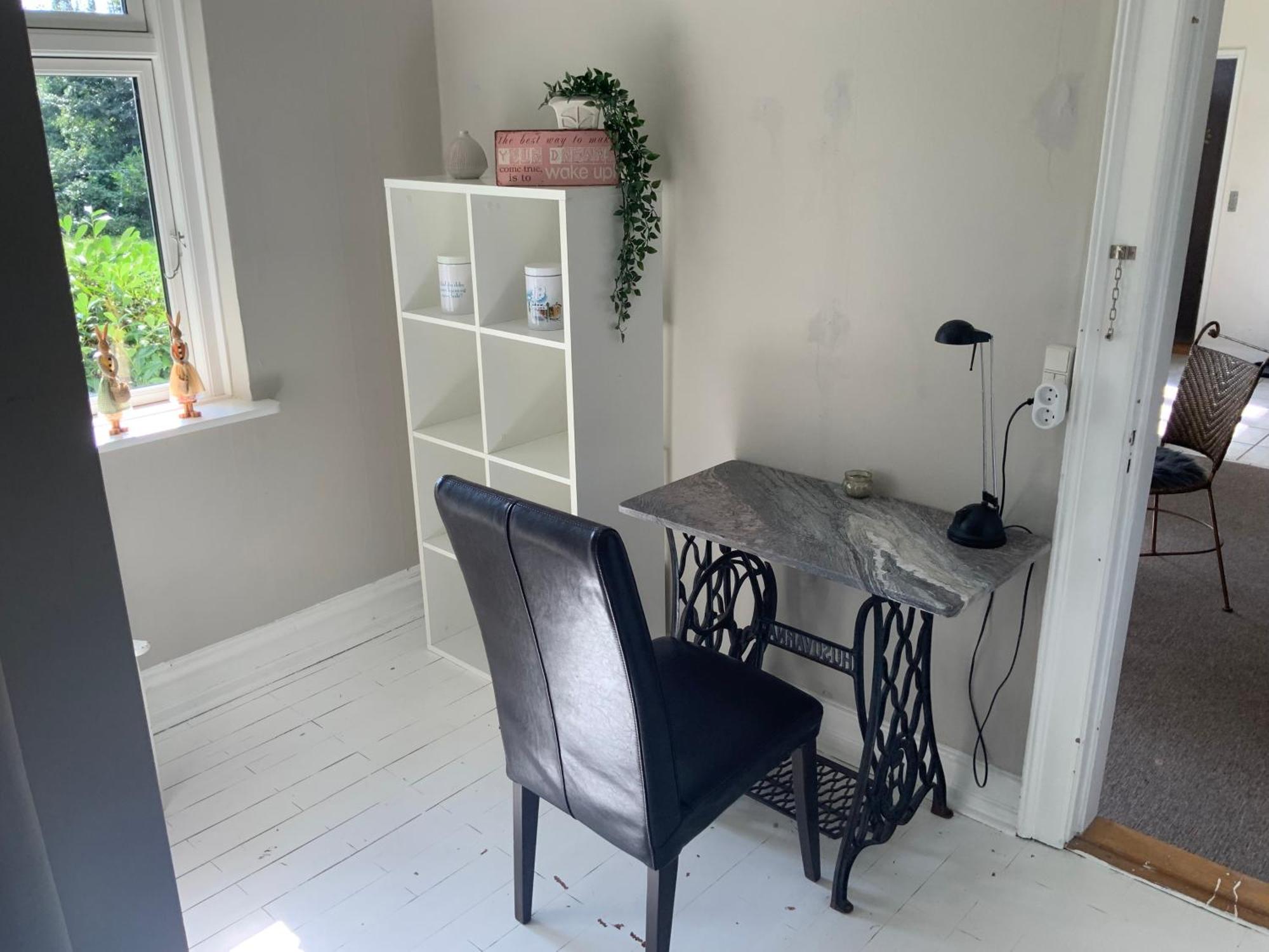 Den Gamle Apotekergaard Bed and Breakfast Hong Εξωτερικό φωτογραφία
